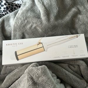 Kristen ess hair curling iron 2”